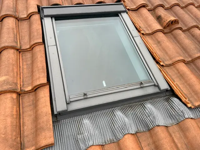 Chantier remplacement d'une fenêtre de toit marque VELUX 8 IMG 3564